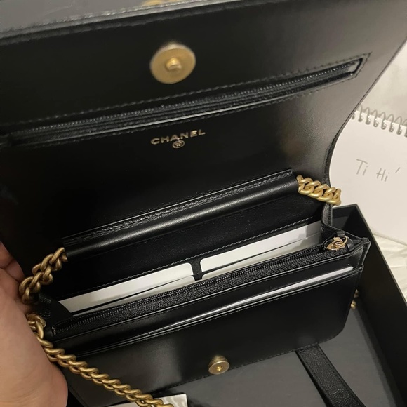 CHANEL Caviar Quilted Boy WOC - Picture 3 of 7